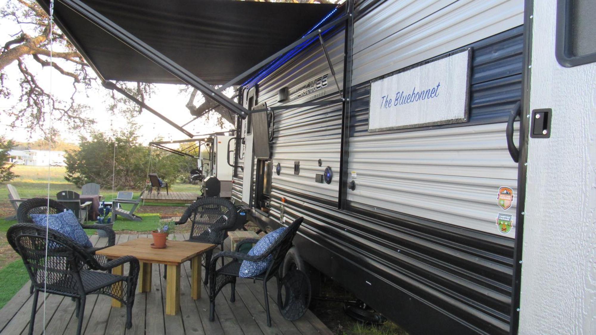 Hotel The Alexander At Creek Road Dripping Springs Esterno foto